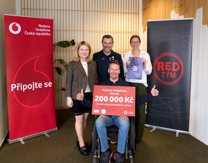 Zimní sportovní výzva rozhýbala Vodafone a podpořila parasportovce