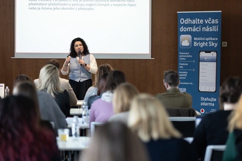 Charta proti domácímu násilí: roste počet členů i sdílených zkušeností