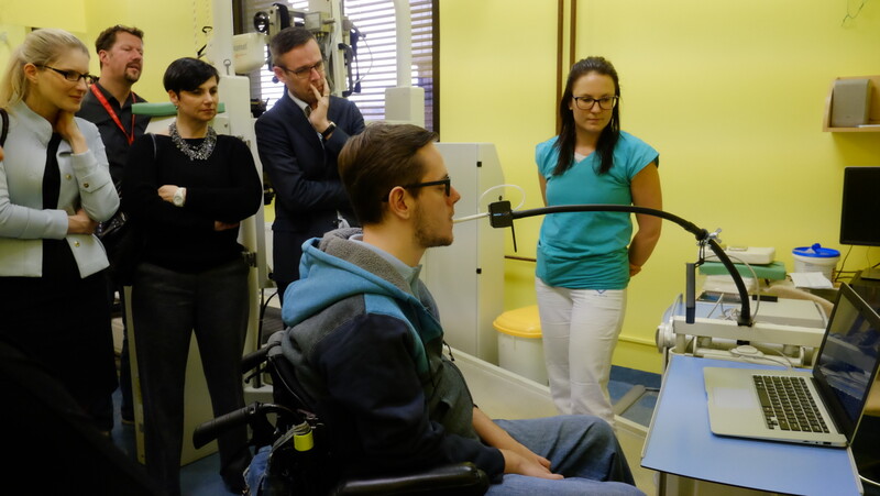 Nové asistivní technologie na spinálních jednotkách pomáhají vozíčkářům s poraněním míchy vyrovnat se s postižením