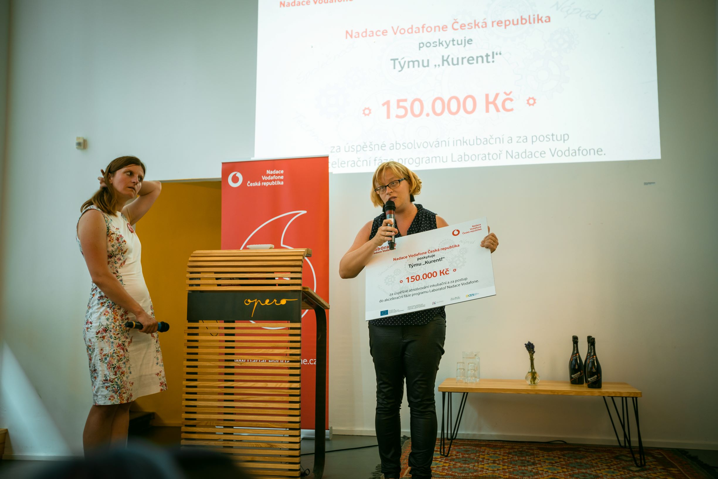 Projekt Kurent! přebírá voucher za postup do akcelerace